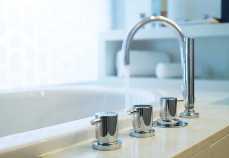 What Is A Roman Tub Faucet? | Mr Kitchen Faucets