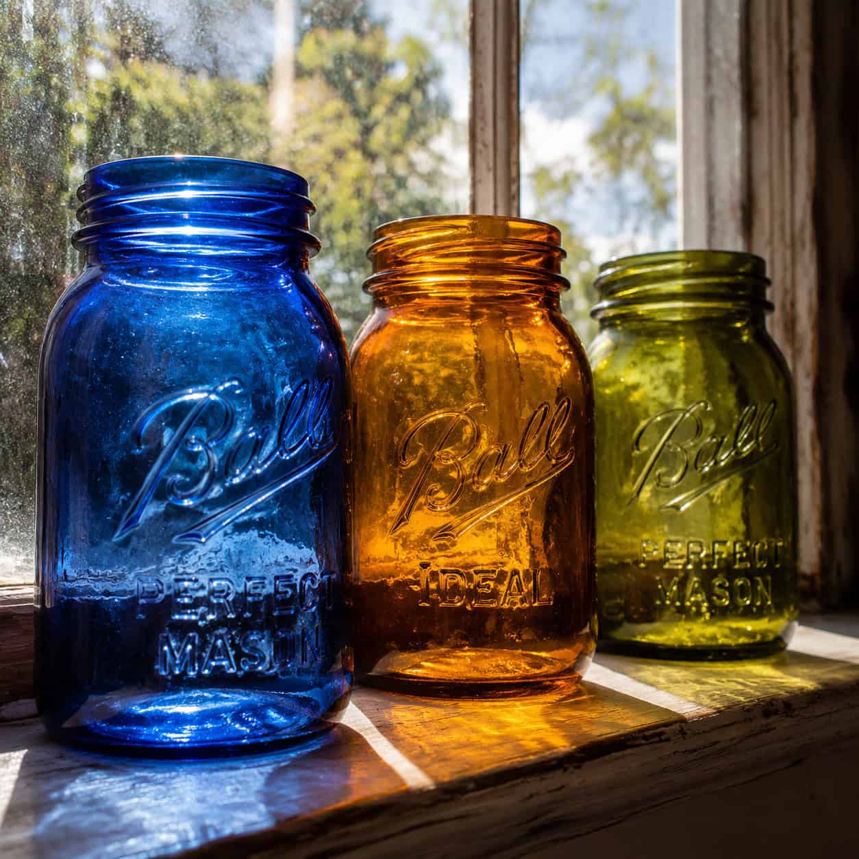 Mason Jars in Rare Colors