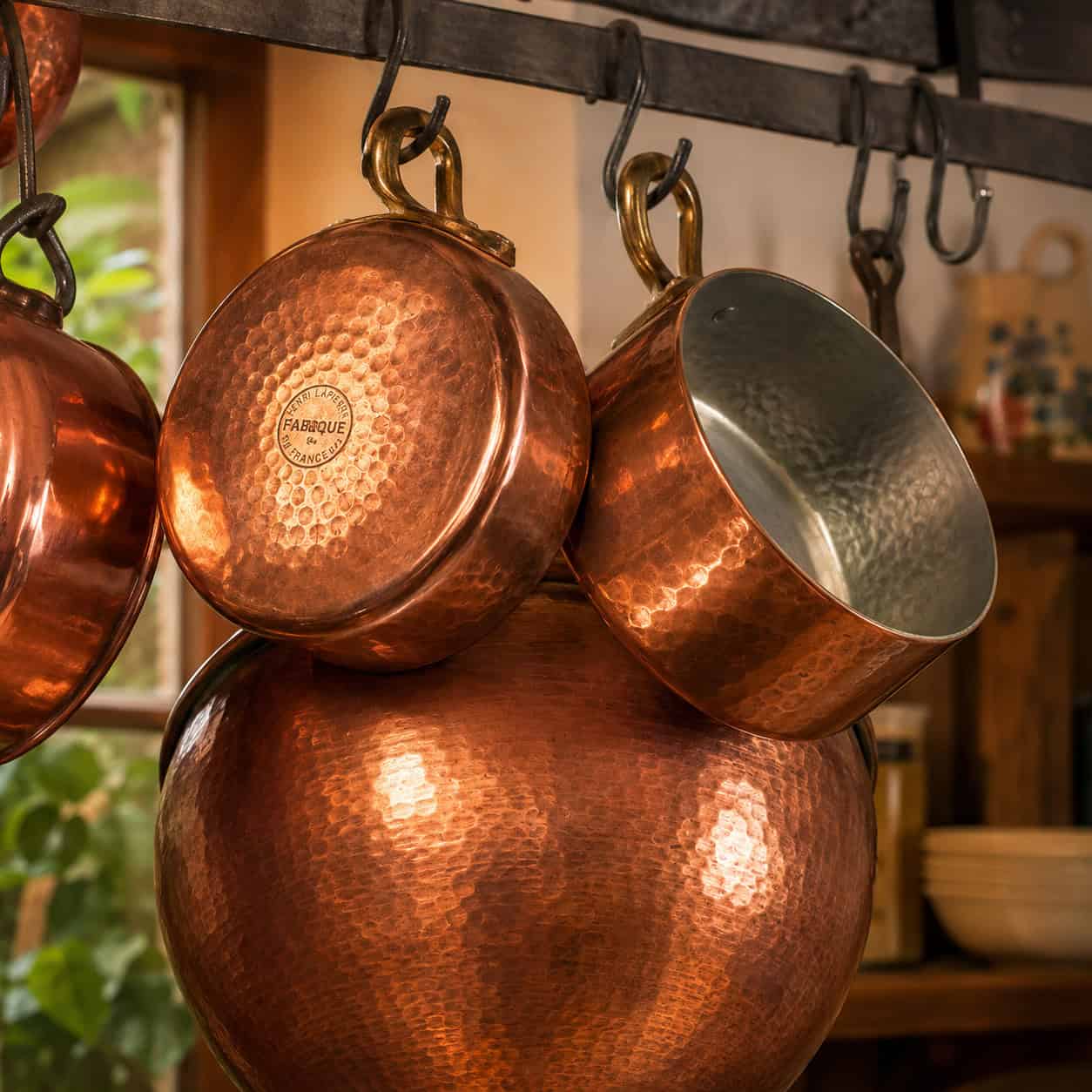 Copper Pots, Pans & Mixing Bowls