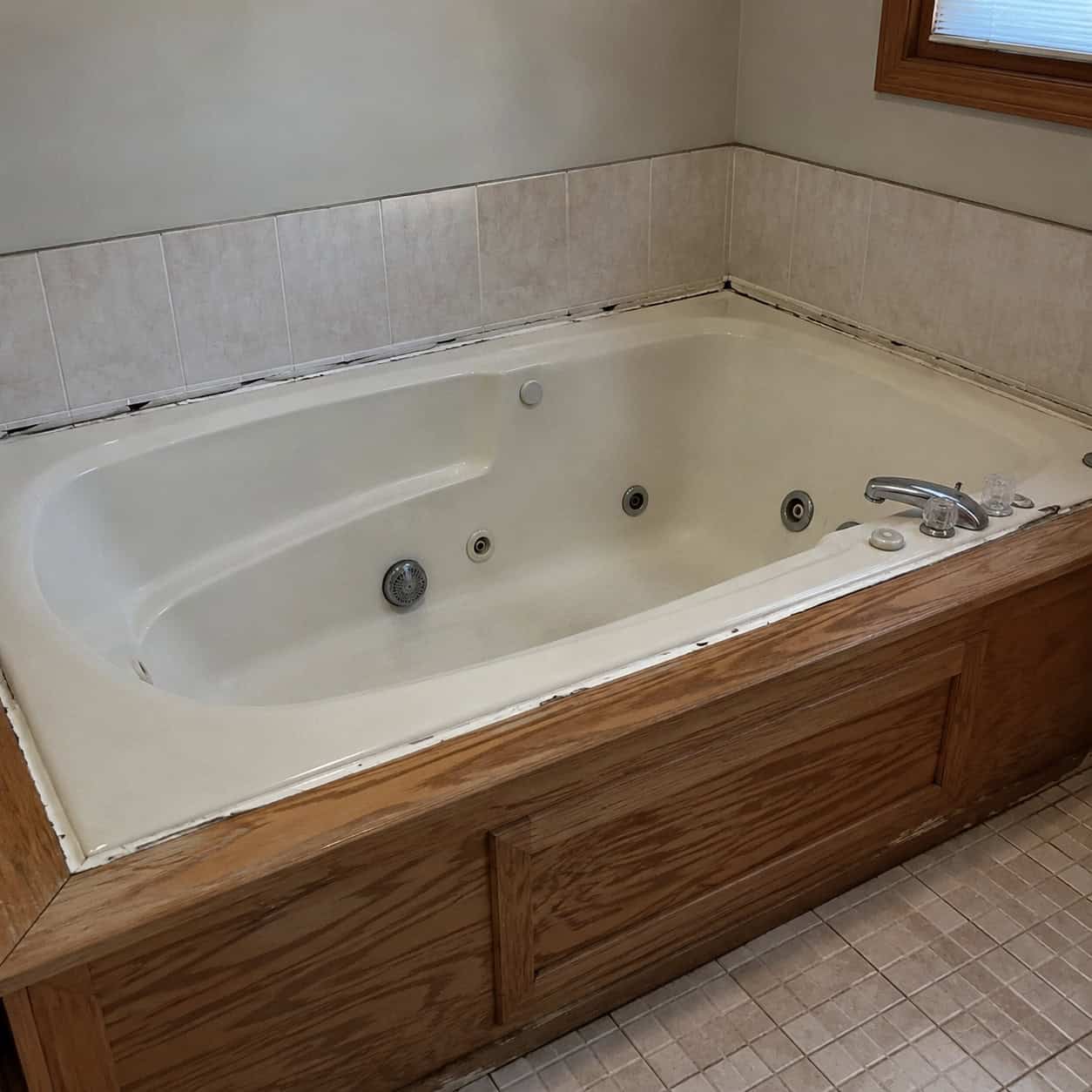 The Drop-In Jacuzzi With a Wood-Framed Deck