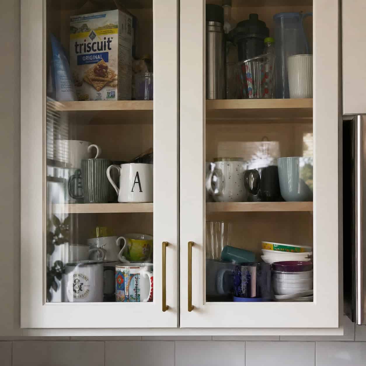 Glass-Front Upper Cabinets