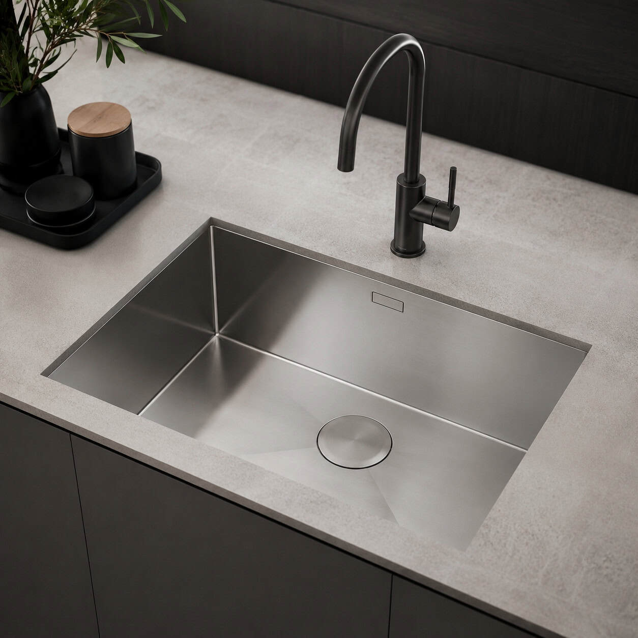 Zero-Radius Sink