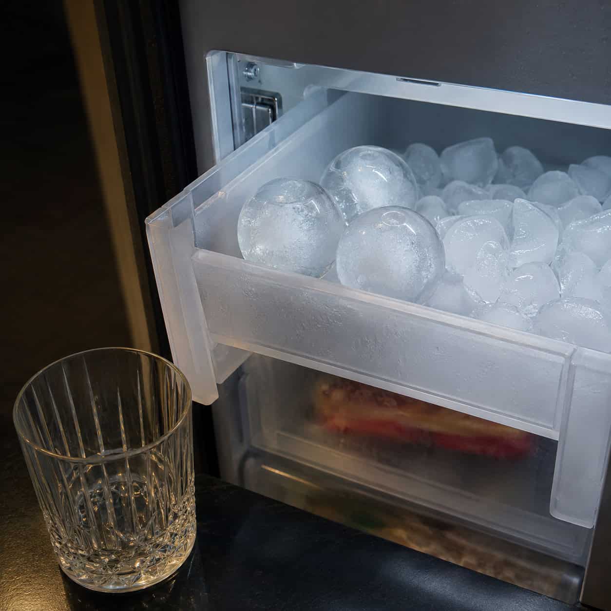 The Second Ice Maker That Makes Round 'Craft' Ice