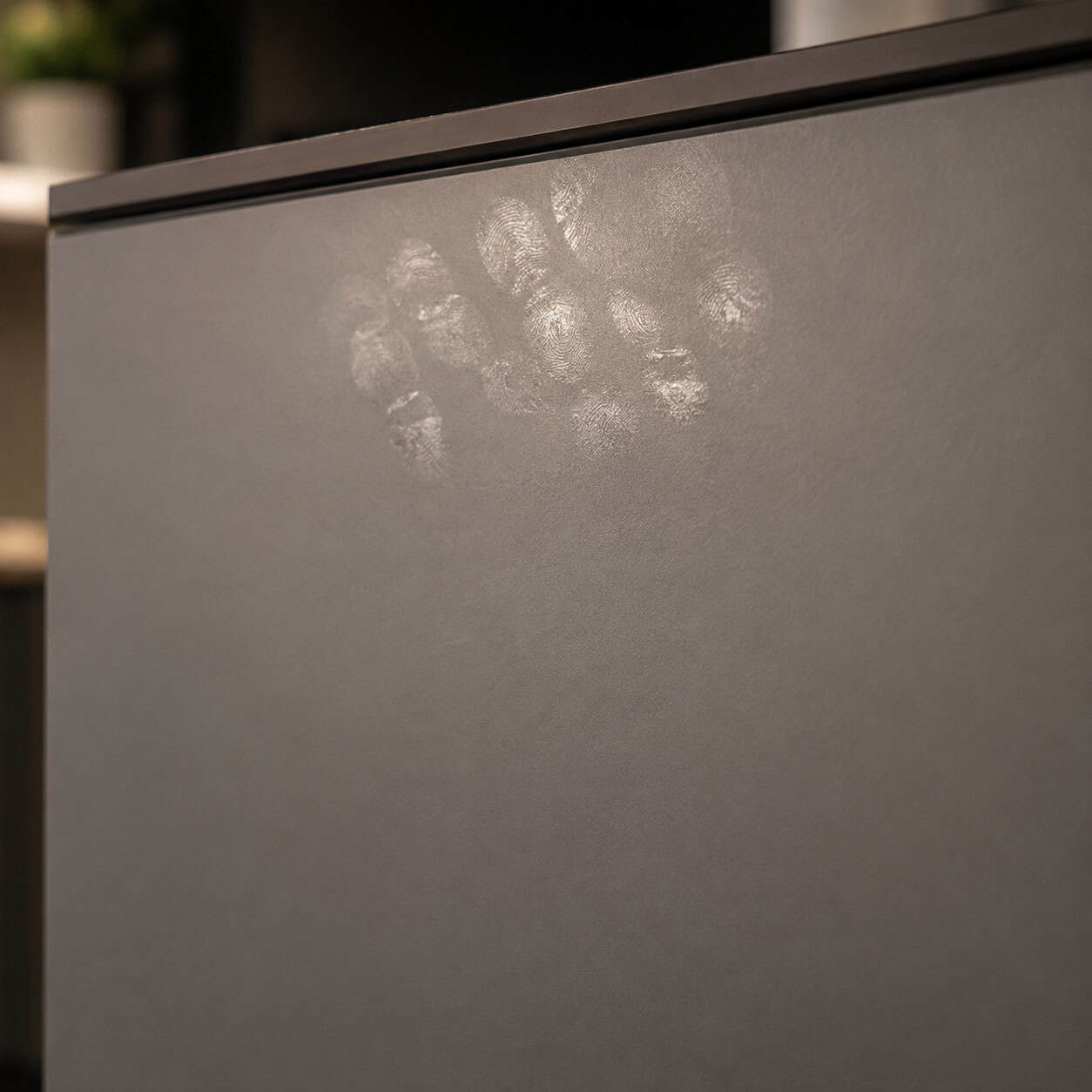 Handleless Push-to-Open Cabinet Fronts