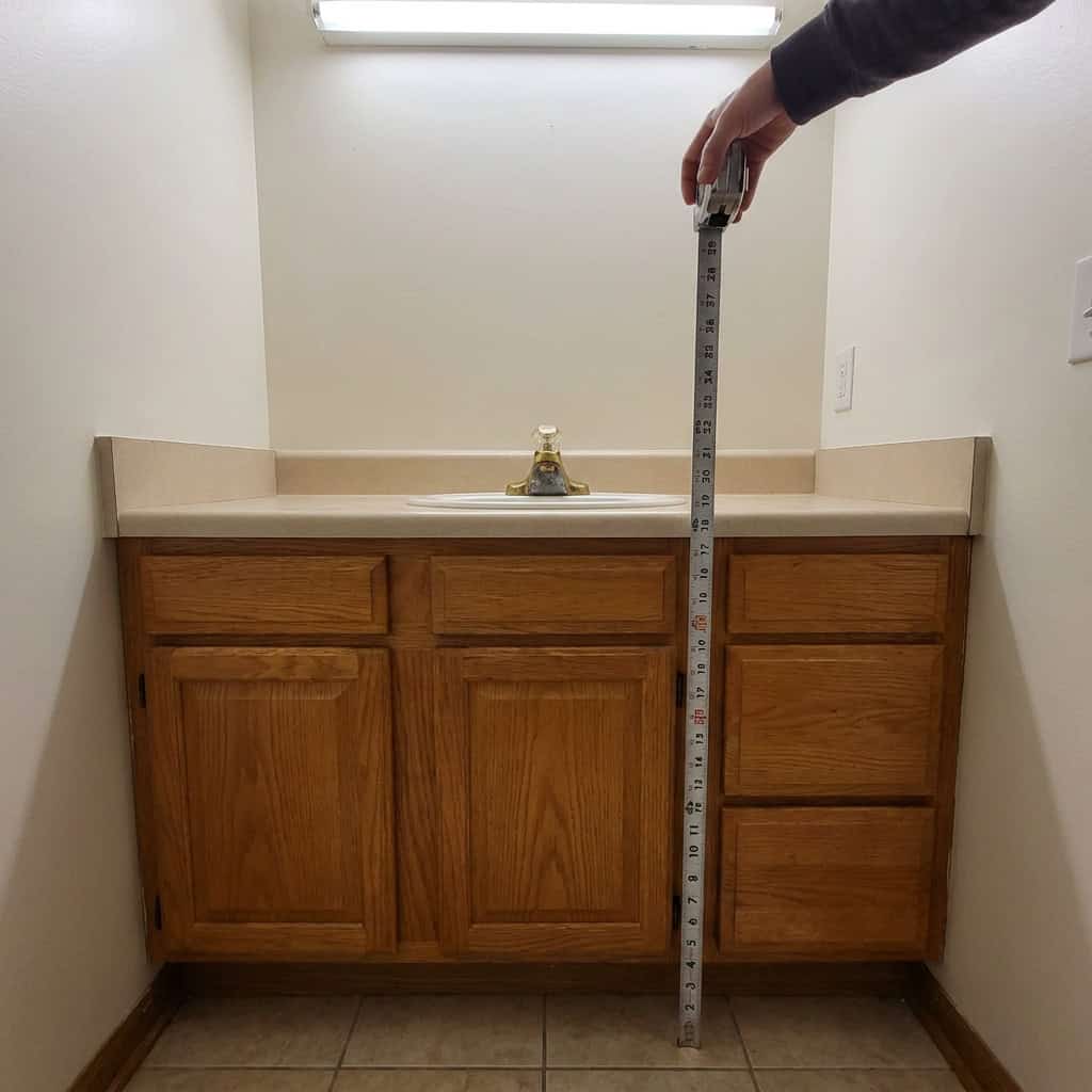 The 30-Inch Builder-Height Cabinet