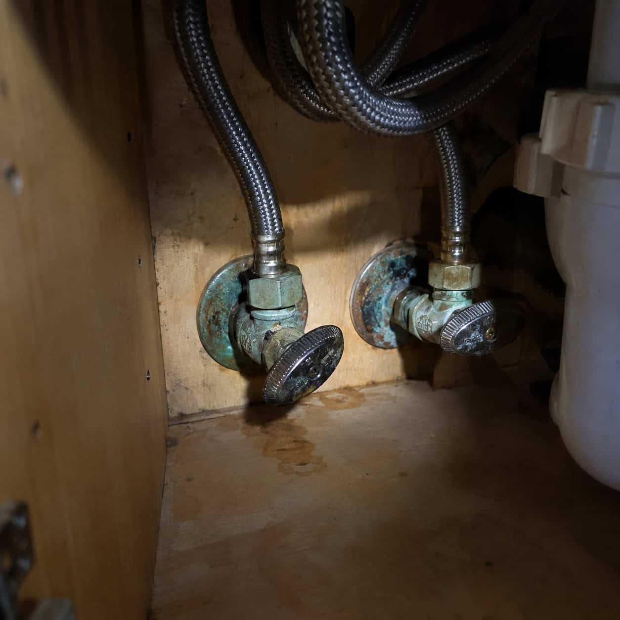 The Shutoff Valves Under Your Sink Will Fail the Day Someone Touches Them