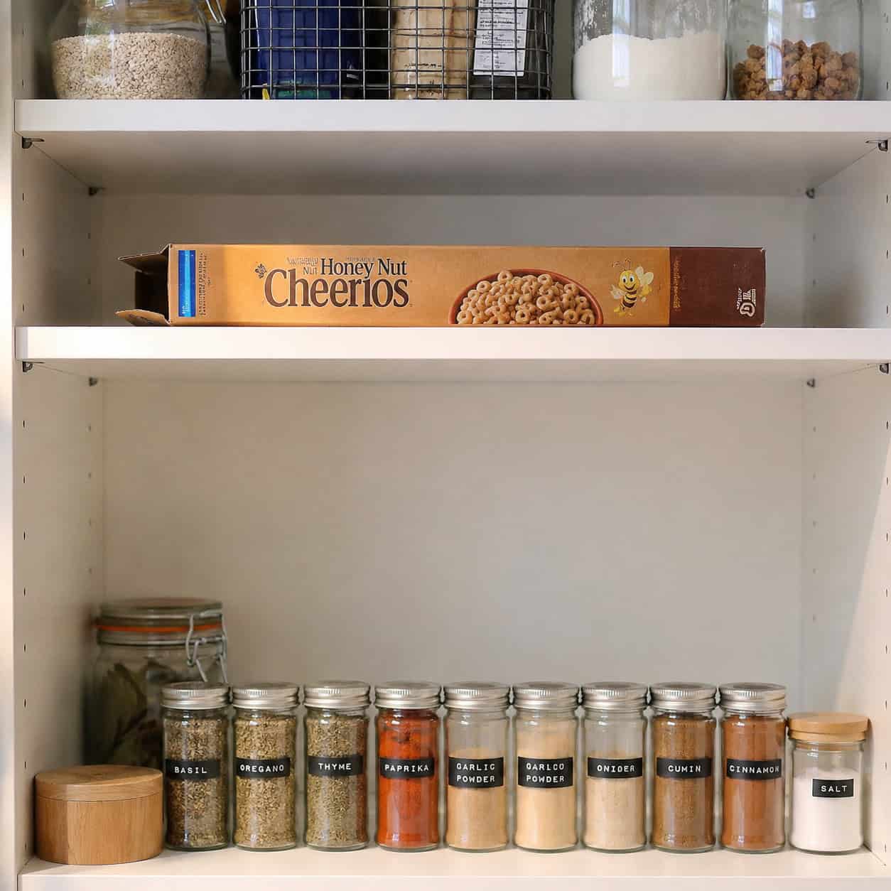 Fixed, Non-Adjustable Shelf Spacing