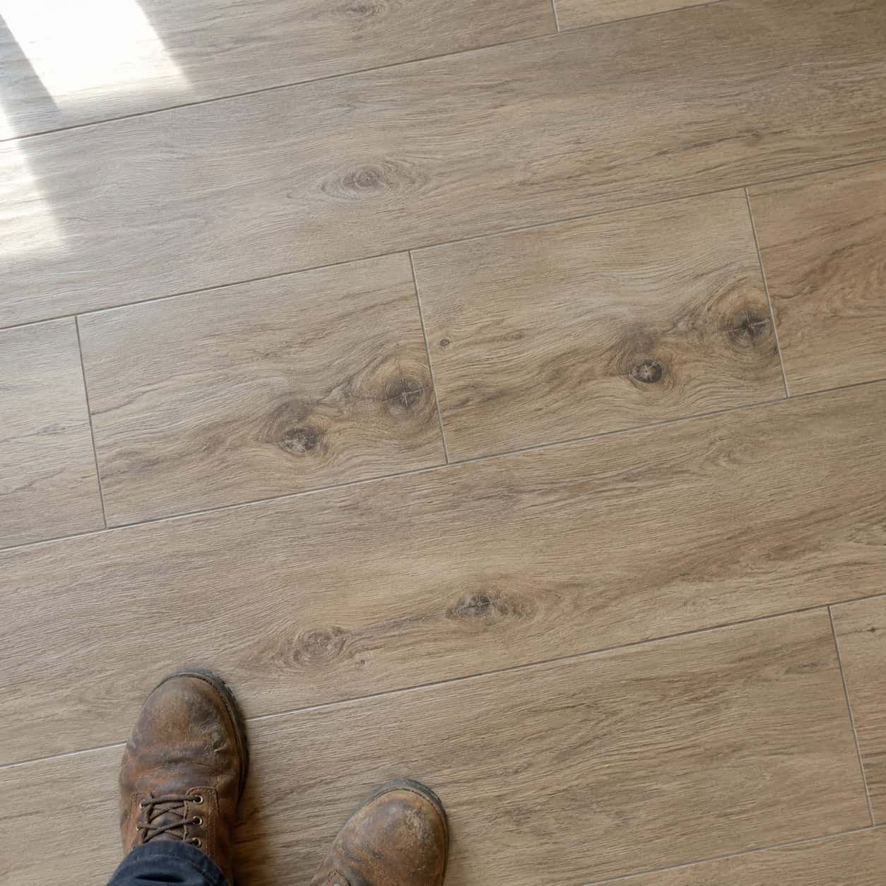 Wood-Look Plank Tile With a Three-Face Repeat