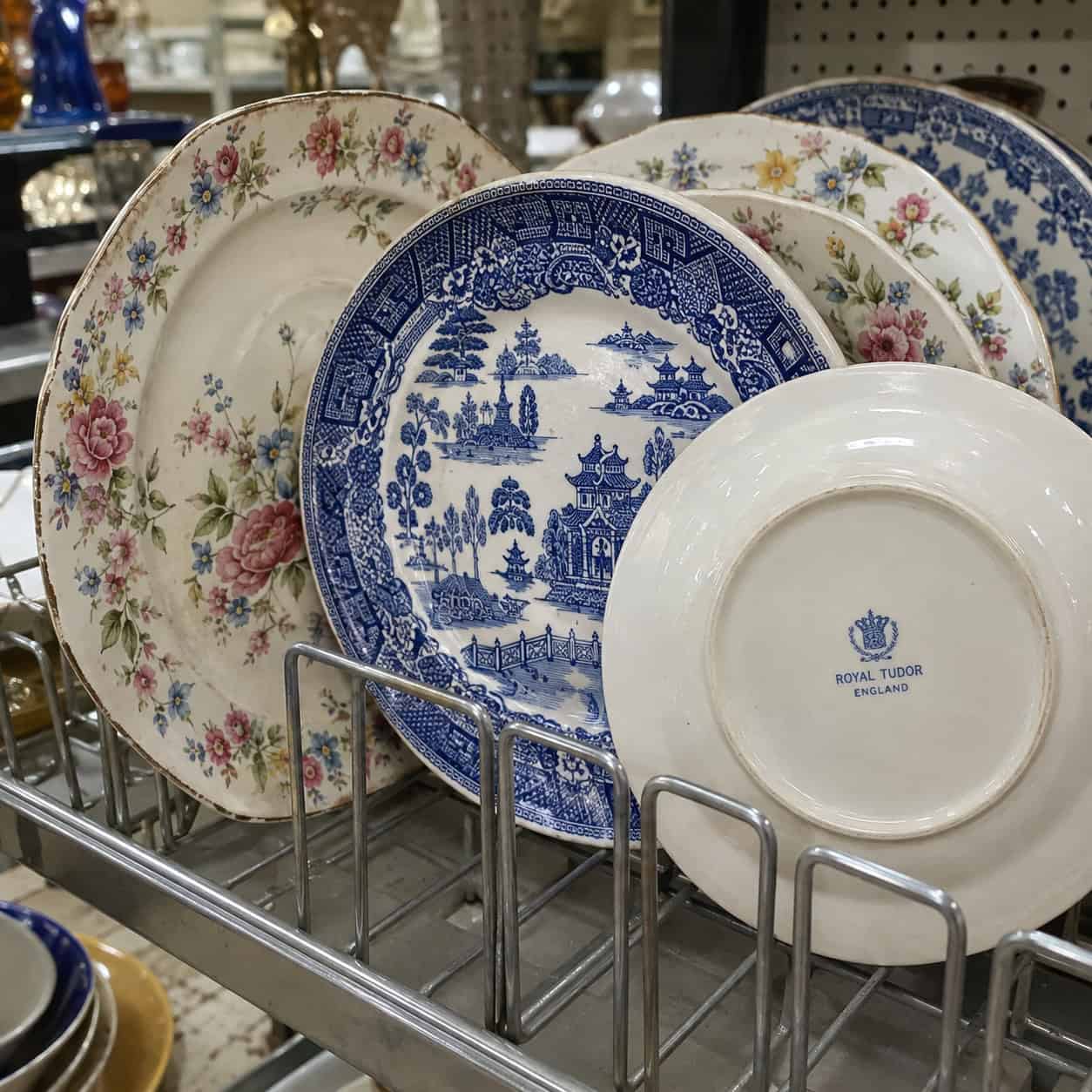 Discontinued Dinnerware Patterns